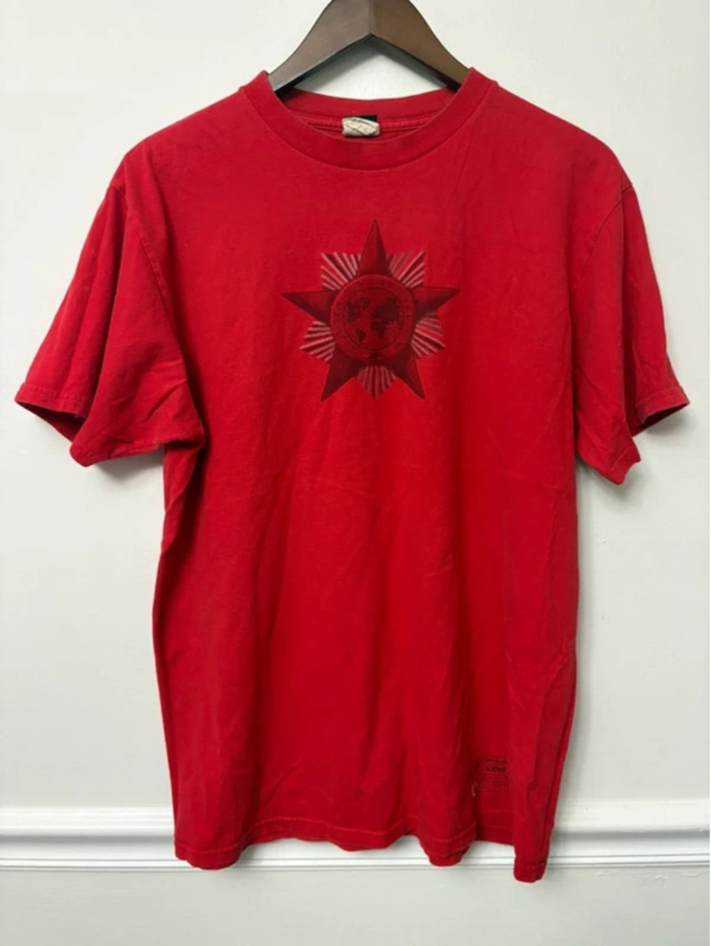 Vintage Y2K Oakley Science and Art 075 Red Graphic T-Shirt Size Large
